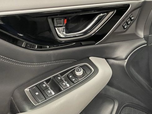 Used 2022 Subaru Outback Limited image 10