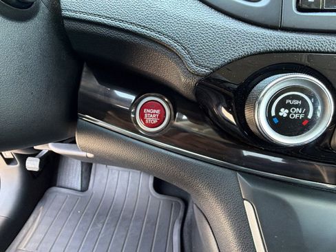Used 2015 Honda CR-V Touring image 17