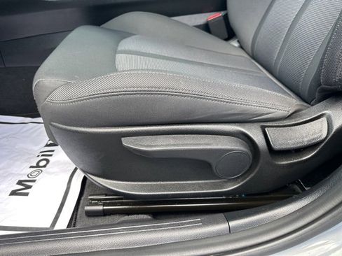 Used 2023 Kia K5 LXS image 21