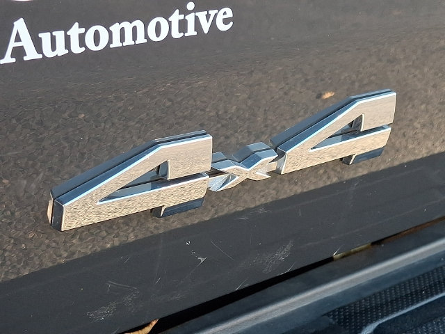 Used 2024 Toyota Tacoma SR5 AWD/4WD image 30