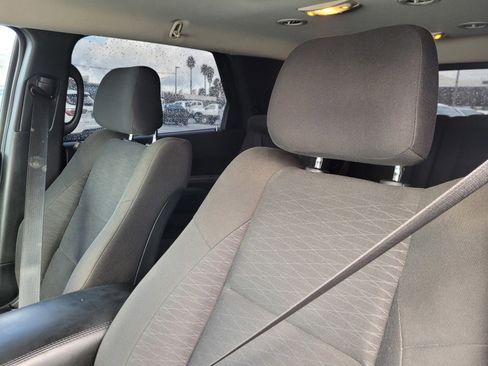 Used 2020 Dodge Durango SXT image 17