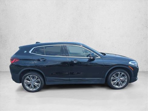 Used 2022 BMW X2 sDrive28i w/ Convenience Package FWD image 4
