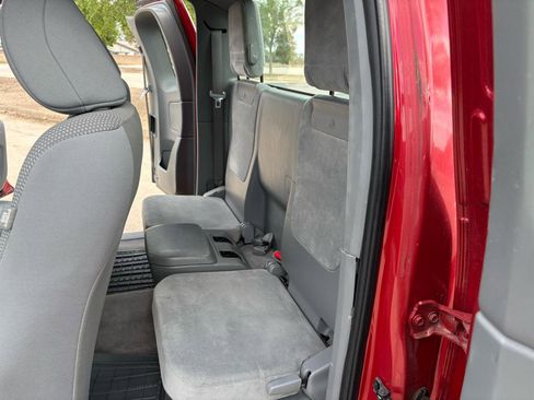 Used 2011 Toyota Tacoma 2WD Access Cab image 44
