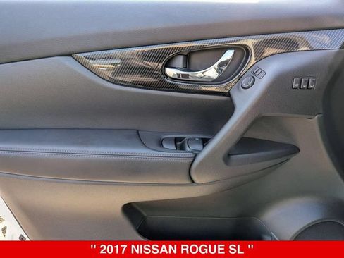 Used 2017 Nissan Rogue SL w/ SL Premium Package AWD/4WD image 11