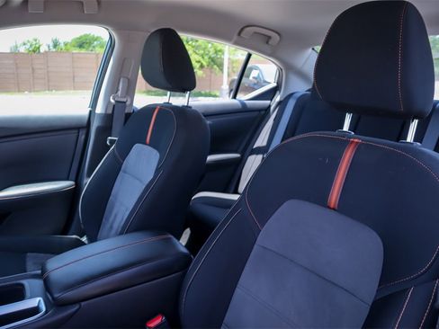 Used 2023 Nissan Sentra SR w/ Trunk Package image 10