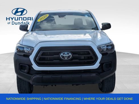 Used 2020 Toyota Tacoma SR image 3