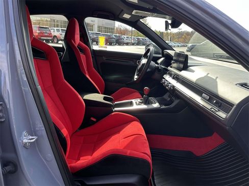 Used 2024 Honda Civic Type R image 12