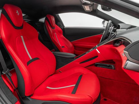 Certified 2024 Ferrari Roma image 35