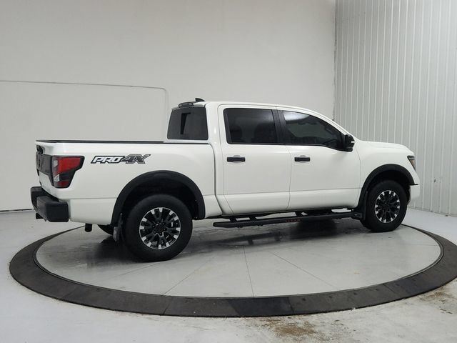 Used 2024 Nissan Titan PRO-4X w/ Pro-4x Convenience Package AWD/4WD image 7