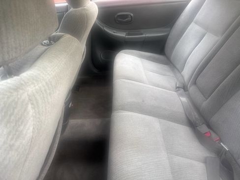 Used 2000 Oldsmobile Intrigue GX image 4