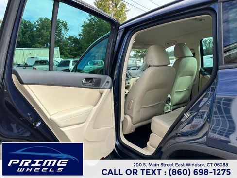 Used 2015 Volkswagen Tiguan SE image 10