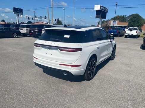 New 2024 Lincoln Corsair Grand Touring w/ Equipment Group 301A AWD/4WD image 6