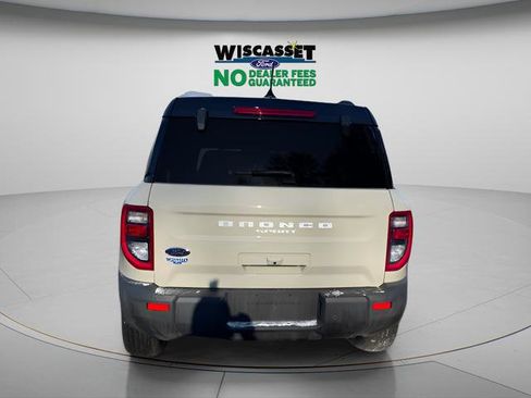 Certified 2025 Ford Bronco Sport Outer Banks w/ Outer Banks Tech Package+ AWD/4WD image 29