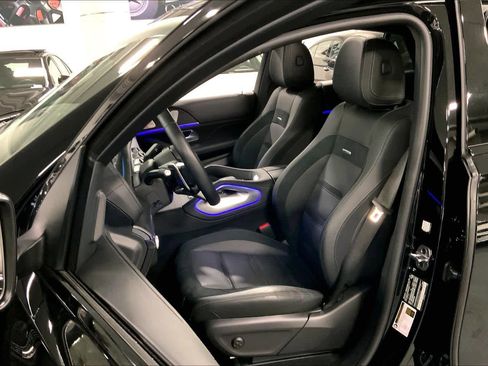 Used 2025 Mercedes-Benz GLE 53 AMG AMG GLE 53 image 8