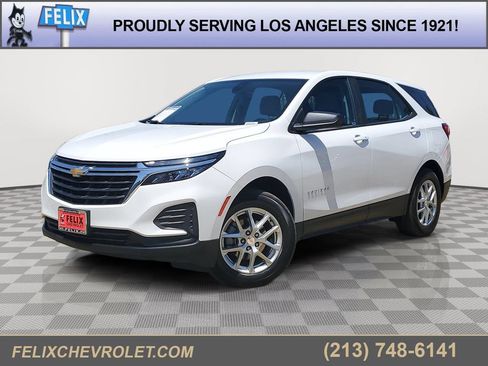 Used 2023 Chevrolet Equinox LS FWD image 1