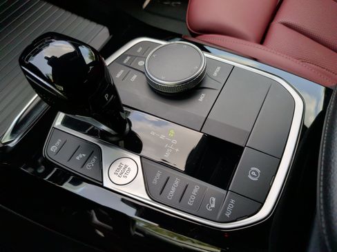 Used 2024 BMW X3 xDrive30i w/ Premium Package AWD/4WD image 20