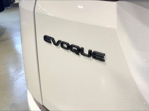 New 2026 Land Rover Range Rover Evoque Dynamic SE image 15