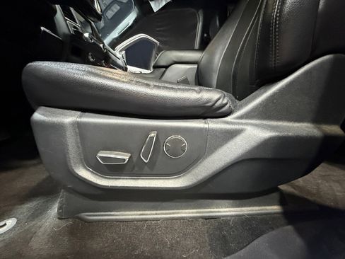 Used 2019 Ford Expedition Max Limited image 14