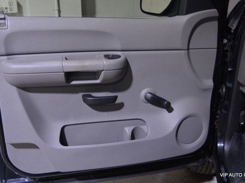 Used 2007 Chevrolet Silverado 2500 W/T w/ LS Package image 7