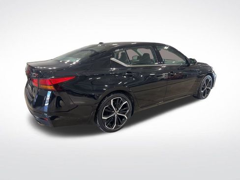 Certified 2024 Nissan Altima 2.5 SR w/ SR Premium Package image 44