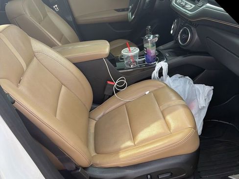 Used 2019 Chevrolet Blazer Premier w/ Sun and Wheels Package image 9