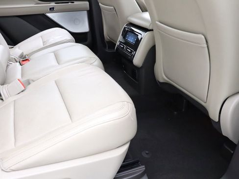 Used 2020 Lincoln Aviator Reserve w/ Equipment Group 201A AWD/4WD image 37