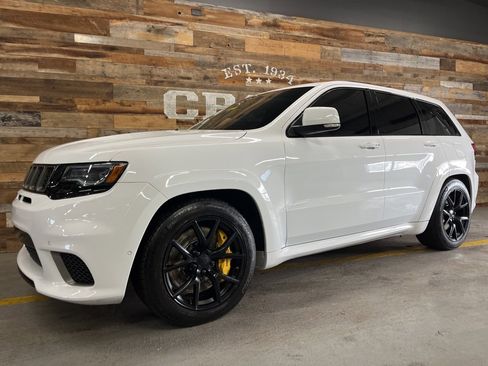 Used 2021 Jeep Grand Cherokee Trackhawk image 14