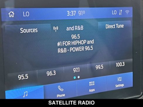 Used 2020 Ford Explorer XLT w/ Equipment Group 202A AWD/4WD image 22