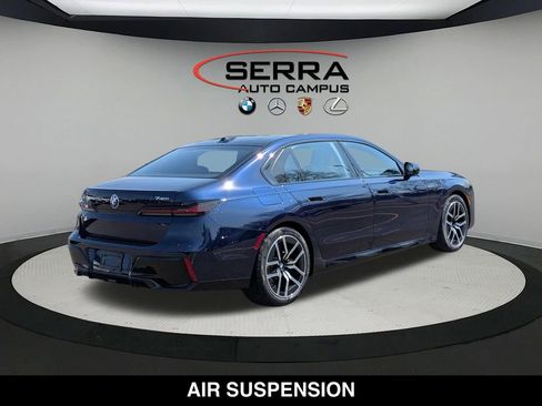 New 2026 BMW 740i xDrive AWD/4WD image 3