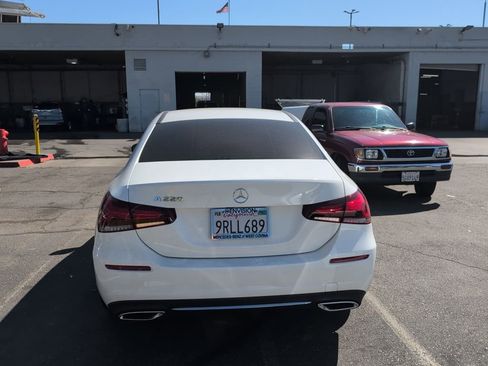 Used 2022 Mercedes-Benz A 220 A 220 image 4