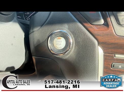 Used 2014 Nissan Pathfinder SL AWD/4WD image 26