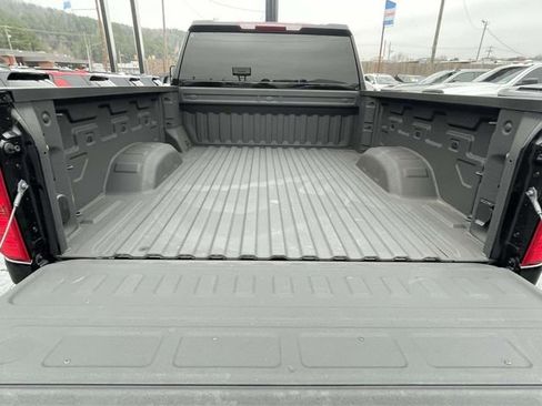 Certified 2025 Chevrolet Silverado 2500 Custom w/ Custom Value Package image 13