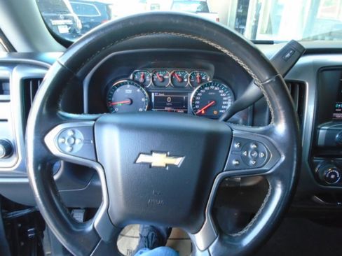 Used 2018 Chevrolet Silverado 1500 LT image 19