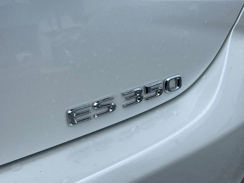 Used 2025 Lexus ES 350 w/ Premium Package FWD image 32