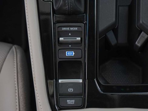 Used 2025 Honda Accord Touring image 21