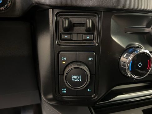 New 2026 Ford F250 Platinum AWD/4WD image 17