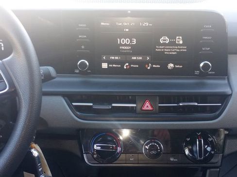 Used 2025 Kia Seltos LX image 12