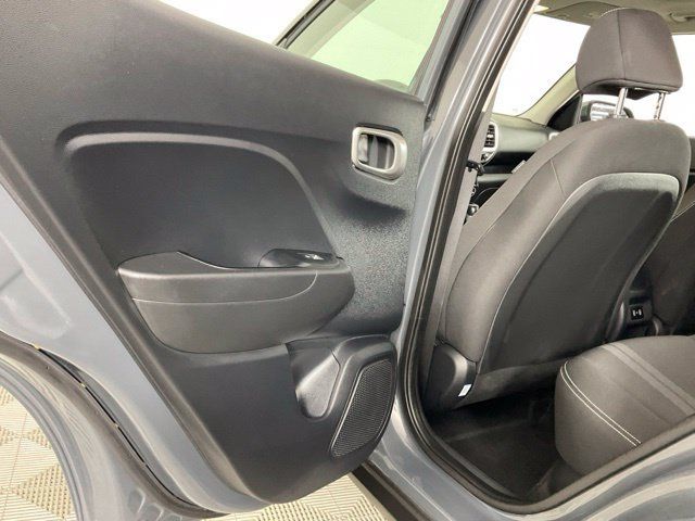 Used 2026 Hyundai Venue SEL FWD image 13