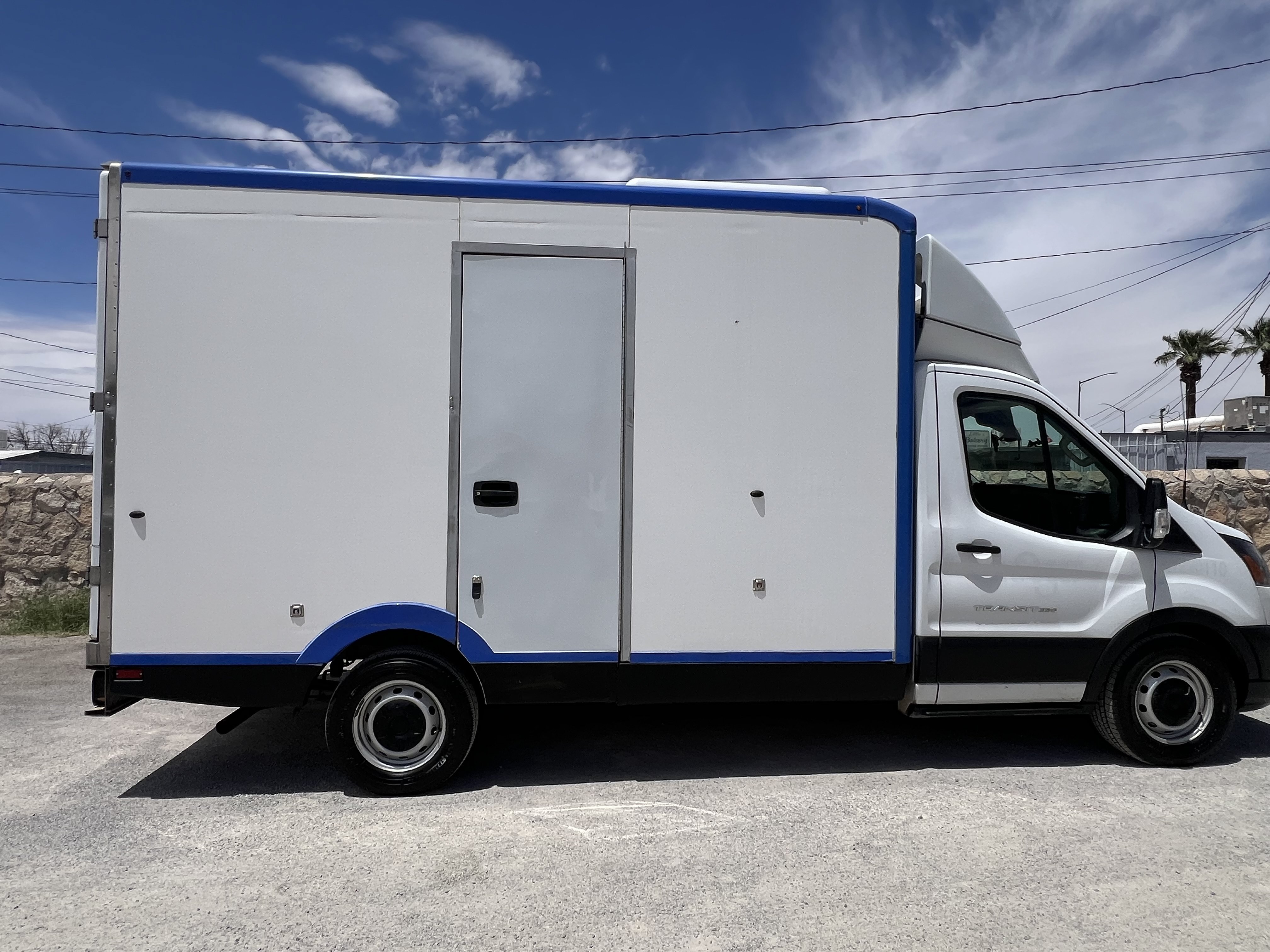 Used 2022 Ford Transit 350 w/ Upfitter Package RWD image 7