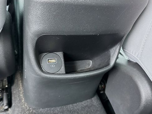 Used 2023 Hyundai Kona SEL AWD/4WD image 17