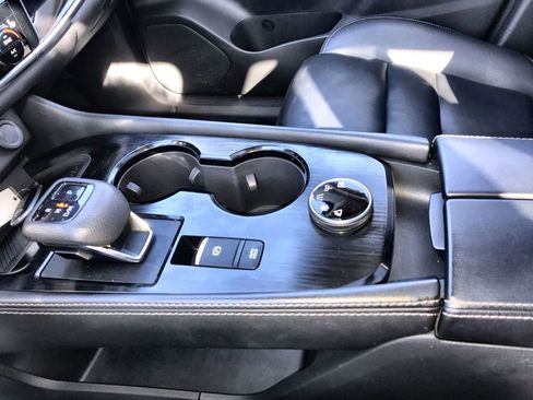 Used 2023 Nissan Rogue SL w/ SL Premium Package image 21