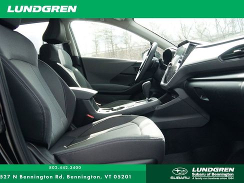 Used 2024 Subaru Crosstrek 2.0i Premium image 9