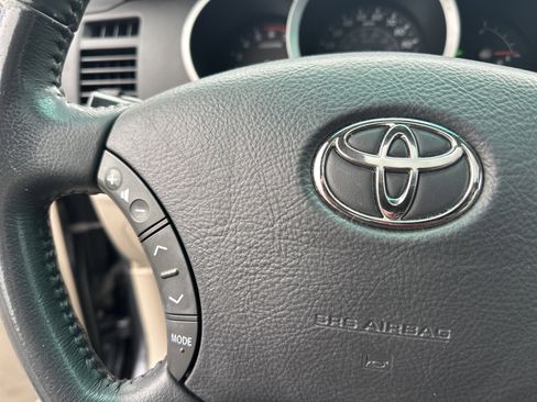 Used 2008 Toyota 4Runner SR5 image 25