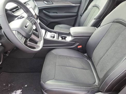New 2026 Jeep Grand Cherokee L 4WD image 17