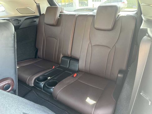Used 2018 Lexus RX 450hL Luxury w/ Accessory Package AWD/4WD image 14