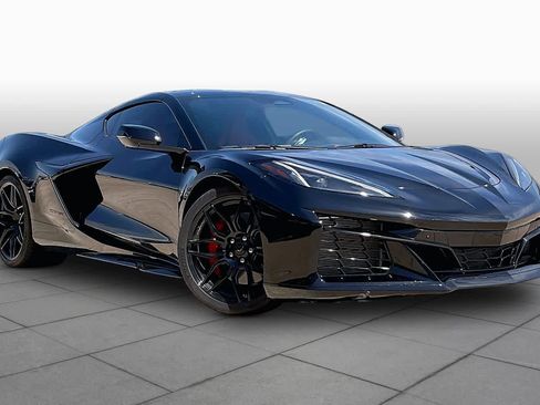 Certified 2024 Chevrolet Corvette Z06 RWD image 3