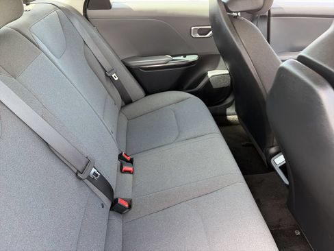 Used 2025 Kia K4 FWD image 22