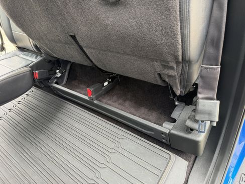 Used 2017 Ford F150 Raptor w/ Equipment Group 802A Luxury image 49