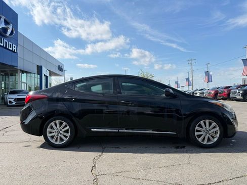 Used 2014 Hyundai Elantra SE w/ Option Group 02 image 8
