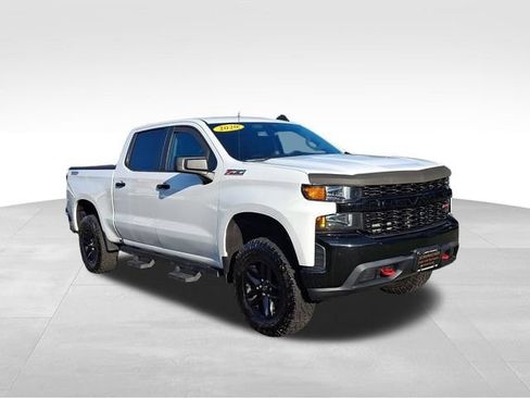 Used 2020 Chevrolet Silverado 1500 Custom Trail Boss w/ Custom Convenience Package AWD/4WD image 1